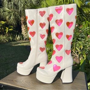 DOLLS KILL platform boots 💗 transparent hearts 💗 size 6